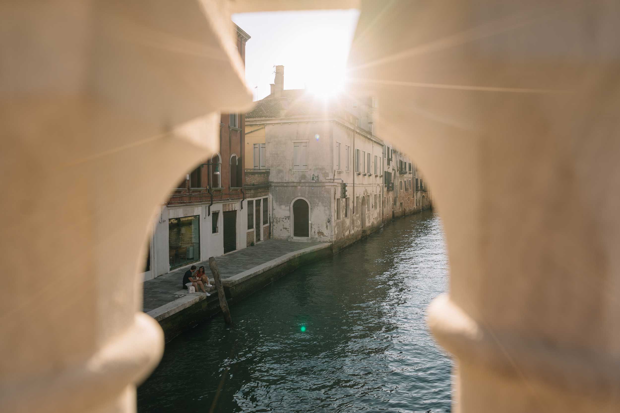 Venice – Tour of the Lesser canals and dinner in a traditional home
